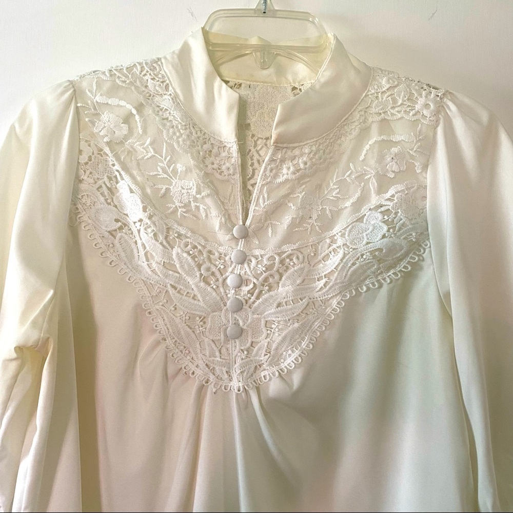 Vintage Lacy white blouse